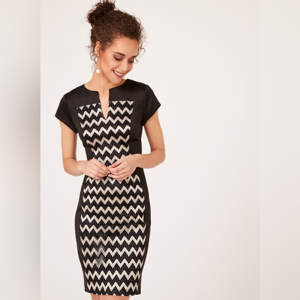 Connected Apparel Split V-Neck Chevron Print Dress black white metallic Size 4